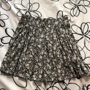 Brandy Melville floral skirt. Barely worn!